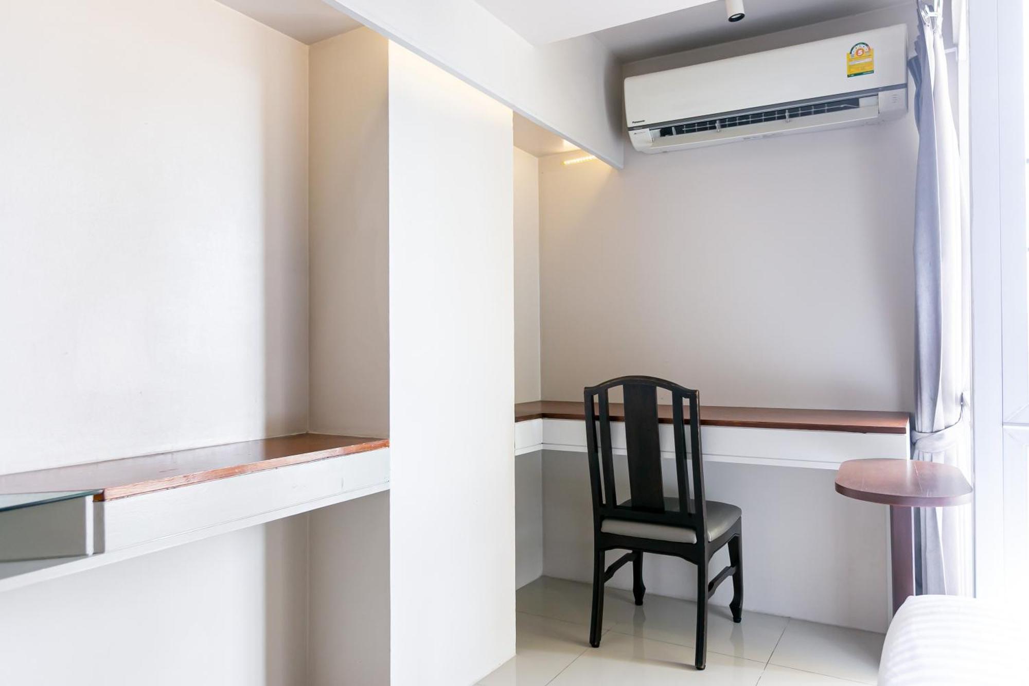 A Room Bangkok Sathorn Esterno foto