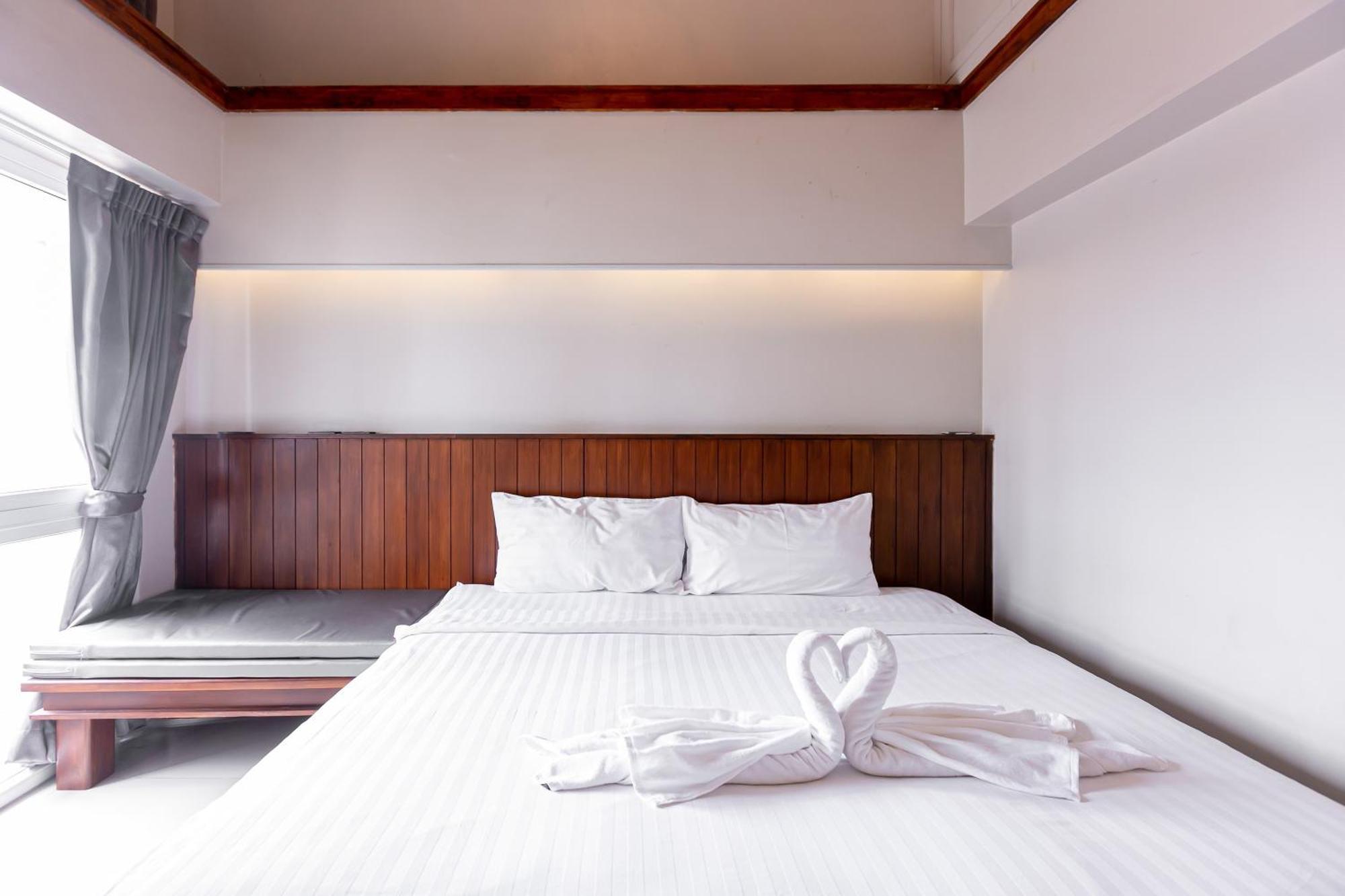 A Room Bangkok Sathorn Esterno foto