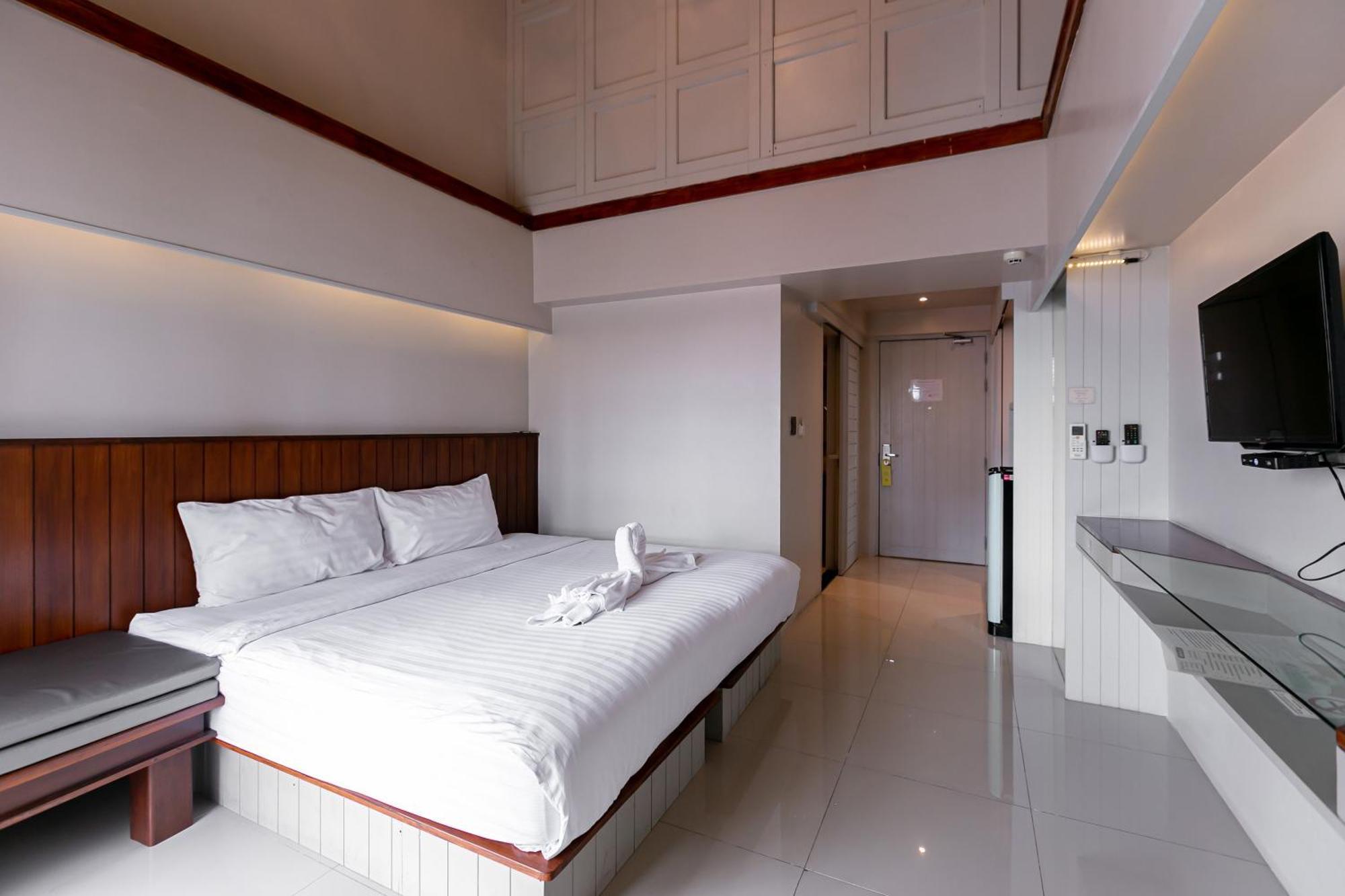 A Room Bangkok Sathorn Esterno foto