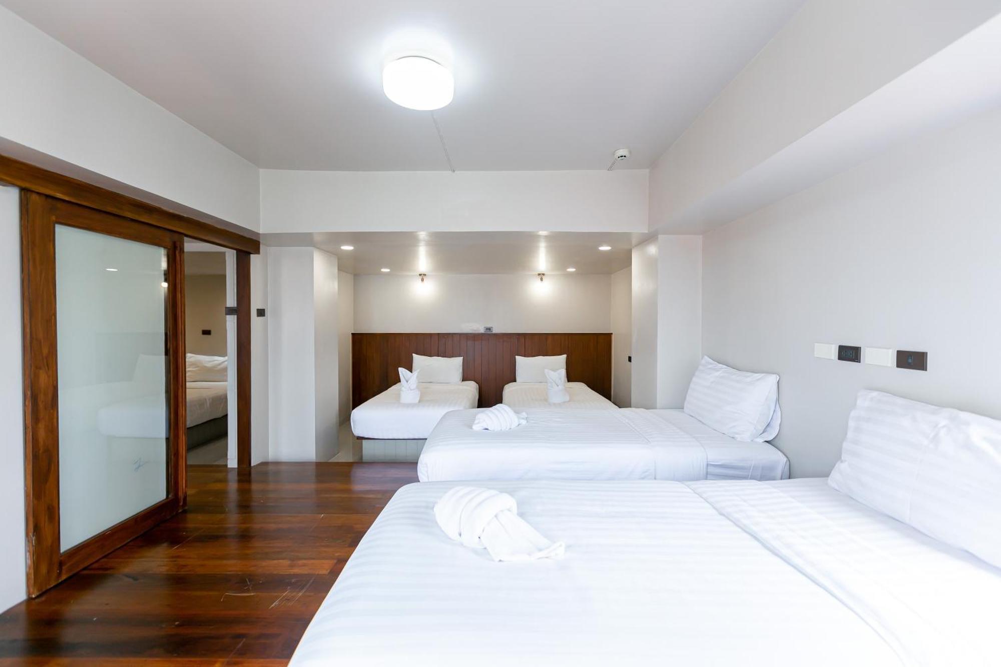 A Room Bangkok Sathorn Esterno foto