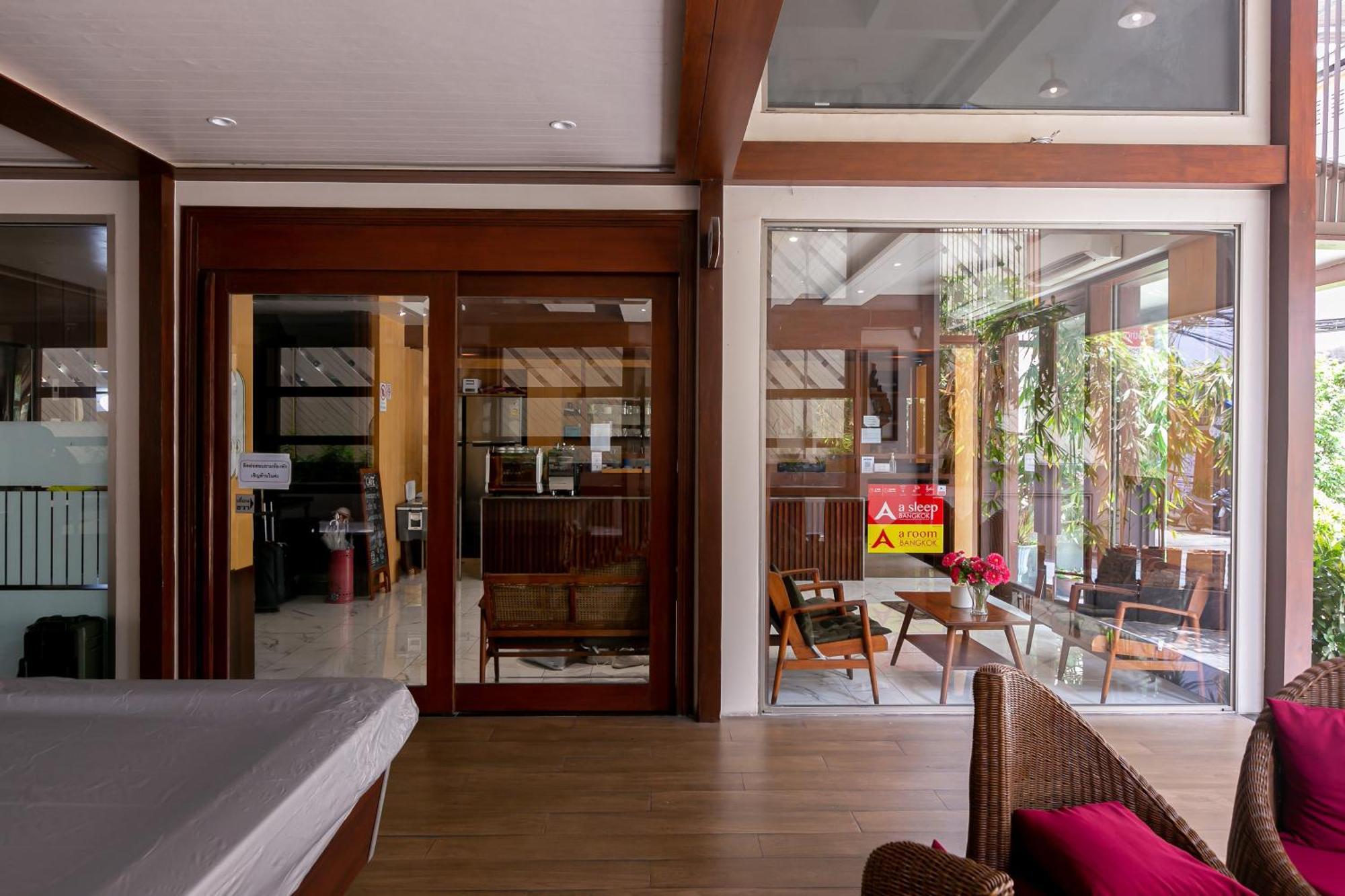 A Room Bangkok Sathorn Esterno foto