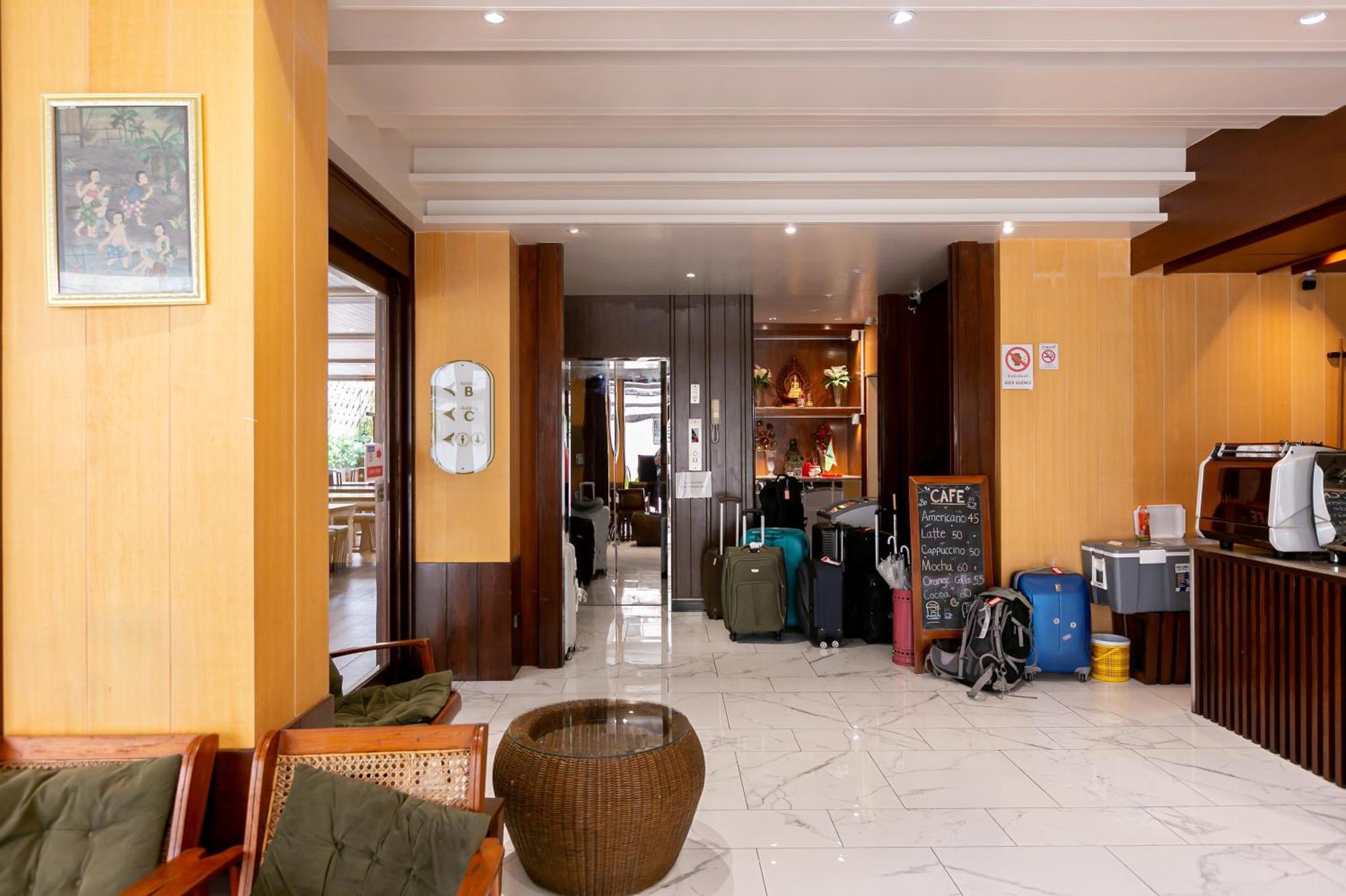 A Room Bangkok Sathorn Esterno foto
